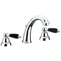 Смеситель для раковины на 3 отверстие Fiore22OO0628