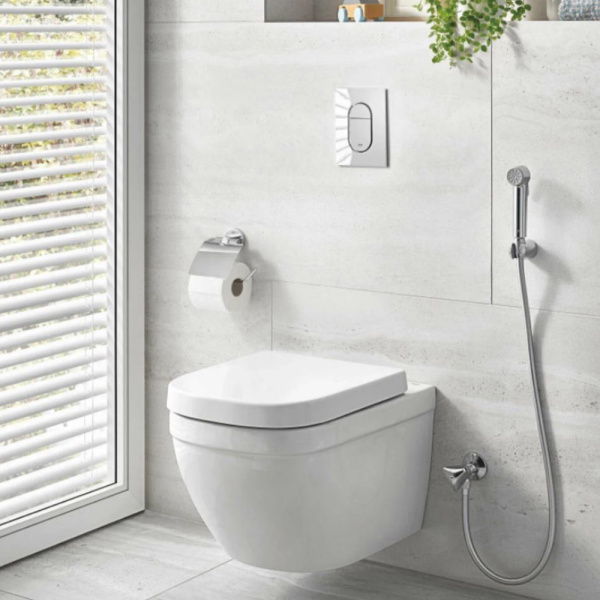 Унитаз подвесной, GROHE Euro Ceramic, с сиденьем, альпин-белый, (39554000)
