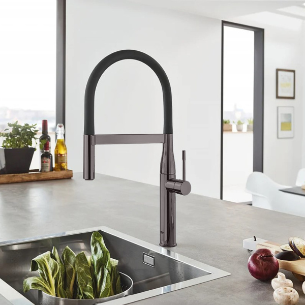 Смеситель для кухонной мойки GROHE Essence профессиональный, темный графит глянец (30294A00)